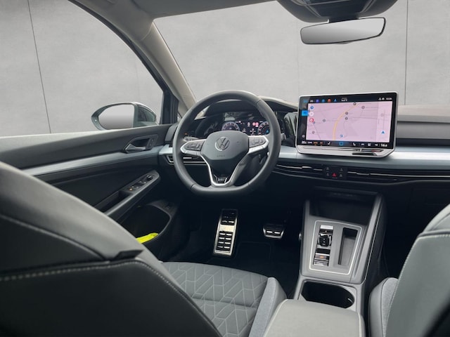 Volkswagen Golf 1.5 eTSI DSG Plus Variant