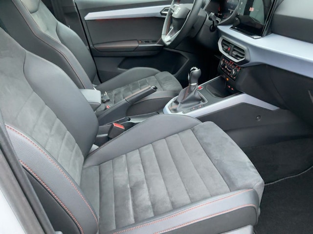 Seat Arona Arona 1.0 TSIFR-LINE LED+NAV+ACC+SHZ+PDC+RFK+AHK