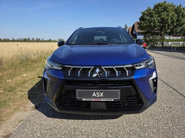 Mitsubishi ASX Invite