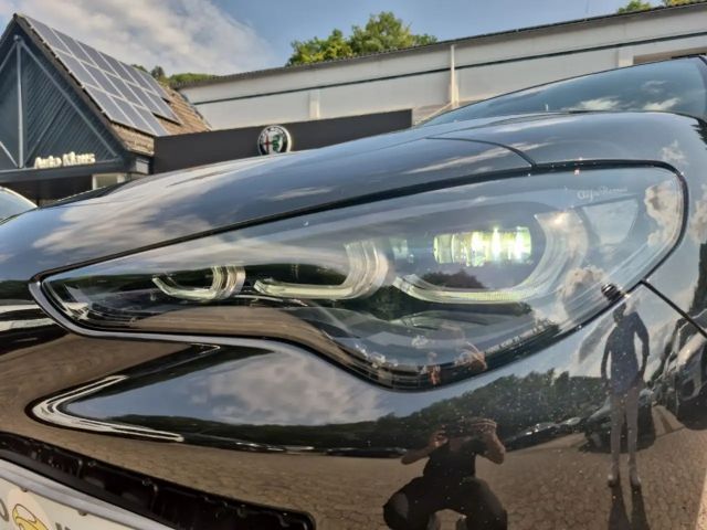 Alfa Romeo Stelvio Q4