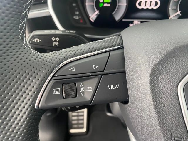 Audi Q3 45 TFSI Hybride S-Line