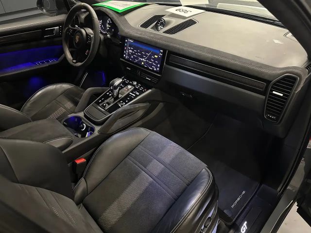 Porsche Cayenne Coupé Turbo