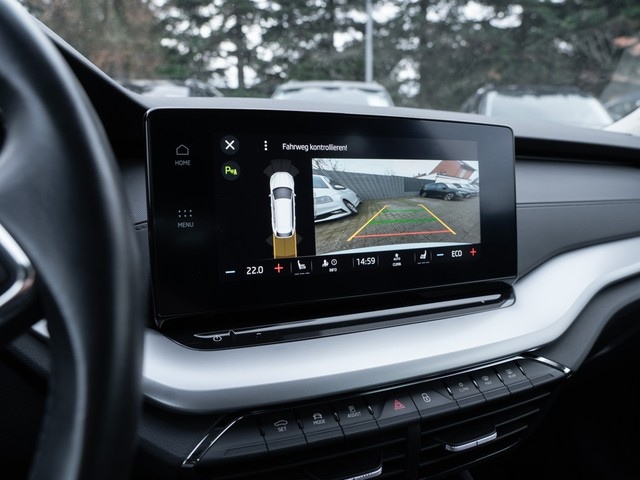 Skoda Octavia 1.4 TSI Clever Combi iV