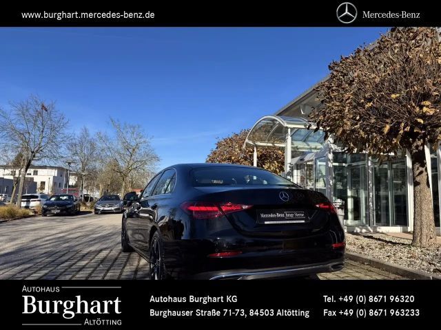 Mercedes-Benz C 200 4MATIC AVANTGARDE Sedan