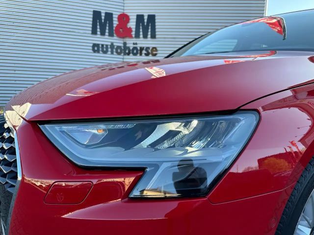 Audi A3 30 TFSI Sedan