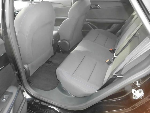 MG MG4 51 kWh EV Standard range