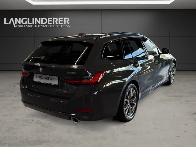 BMW 320 320i Touring