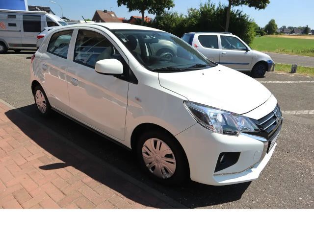 Mitsubishi Space Star Star