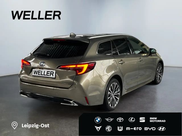 Toyota Corolla Hybride Team D