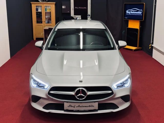 Mercedes-Benz CLA 200 CLA 200 d