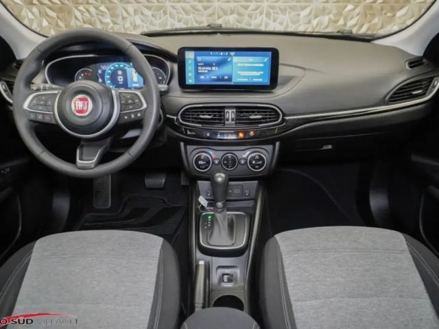 Fiat Tipo Cross