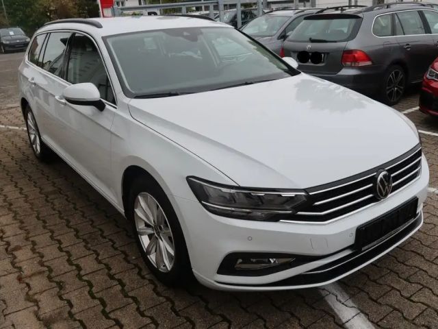 Volkswagen Passat Business Variant