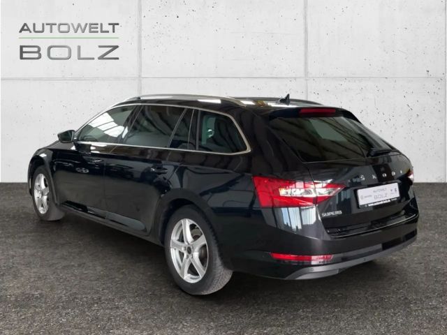 Skoda Superb 2.0 TDI Ambition Combi