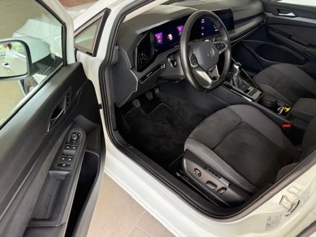 Volkswagen Golf 1.5 TSI Golf VIII Style