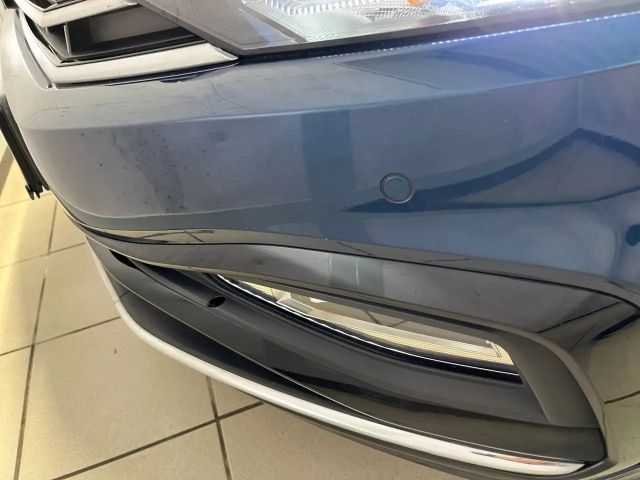 Volkswagen Passat 2.0 TDI DSG R-Line Variant