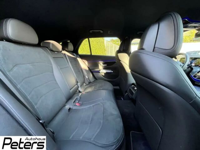 Mercedes-Benz E 220 AMG Line E 220 d