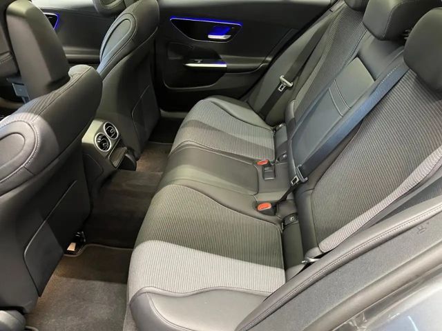 Mercedes-Benz C 200 AVANTGARDE Estate