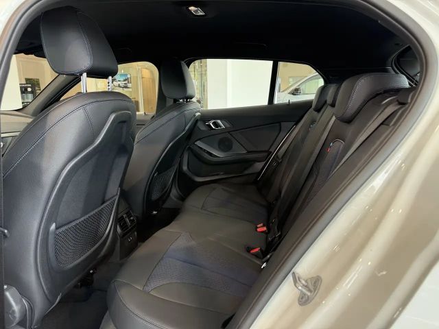 BMW 135 Sedan xDrive