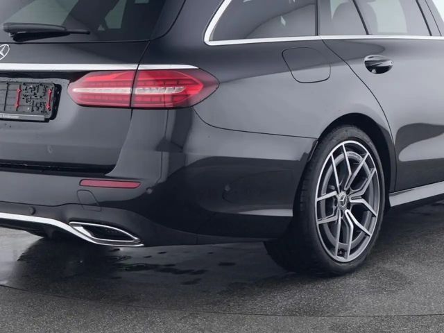 Mercedes-Benz E 220 AMG Line E 220 d Estate
