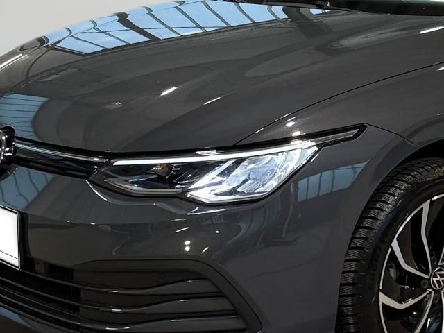 Volkswagen Golf DSG Life