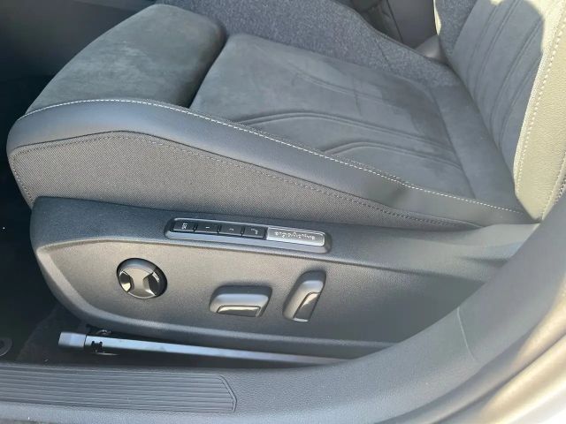 Volkswagen Golf DSG eHybrid