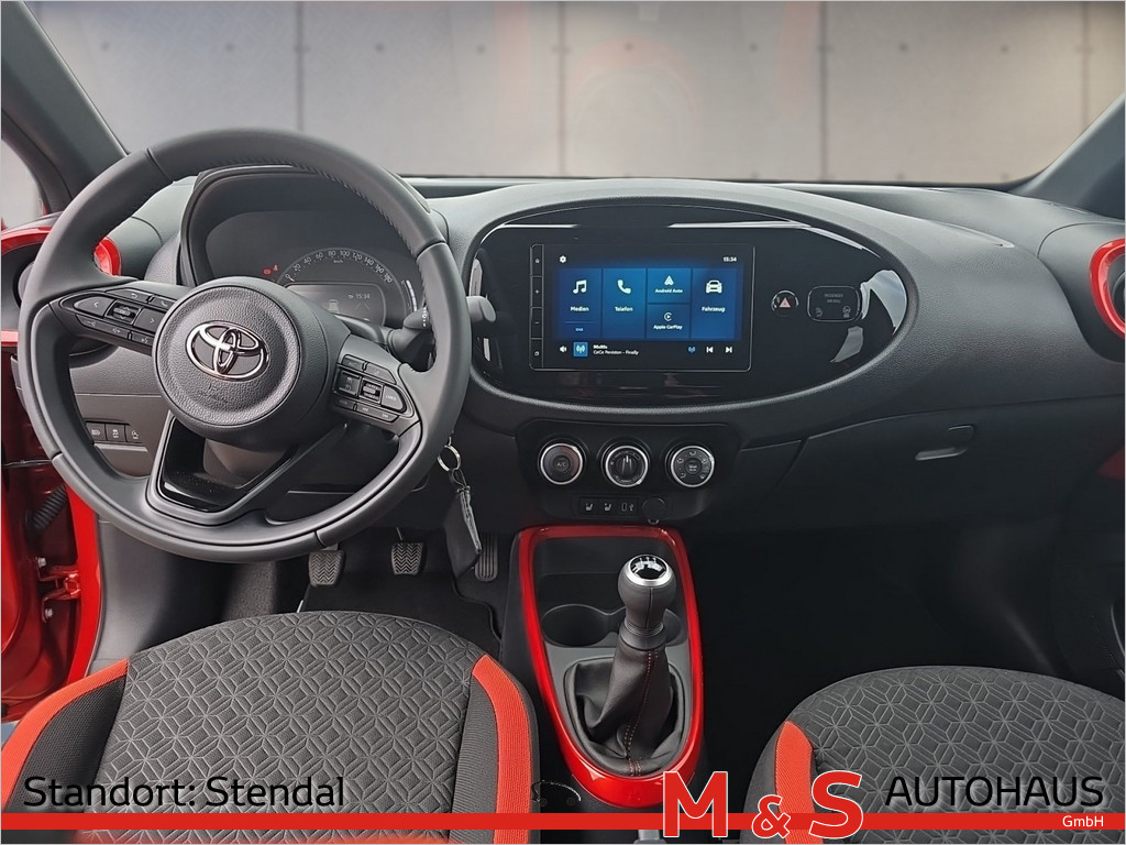 Toyota Aygo X 5-deurs Basis Team D