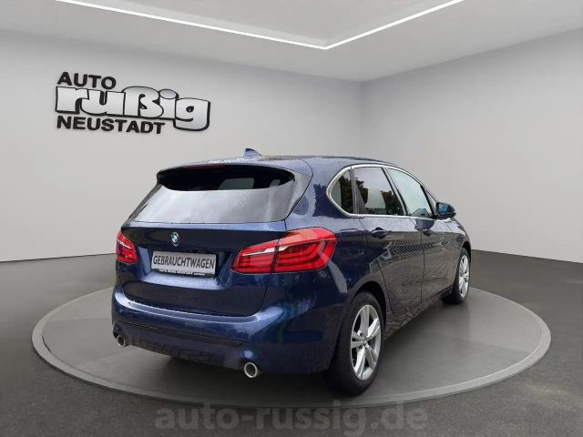 BMW 218 218d Sport Line xDrive