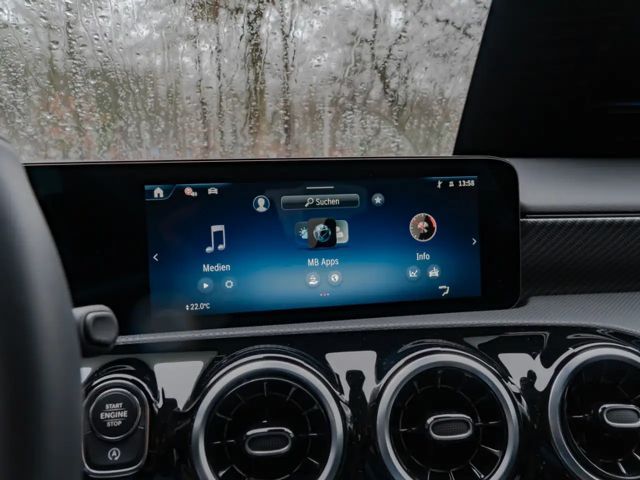 Mercedes-Benz A 200 Progressive