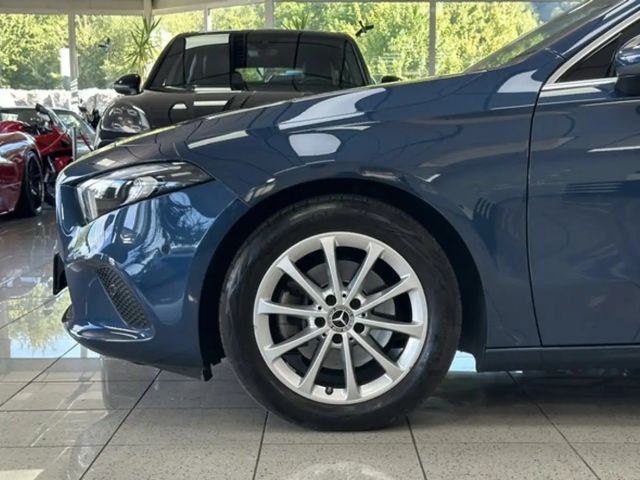Mercedes-Benz A 200 Limo 4-MATIC*8G-DCT*WIDE*MBUX*AHK*KAM*STDH