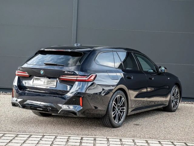 BMW 540 540d M-Sport Touring xDrive