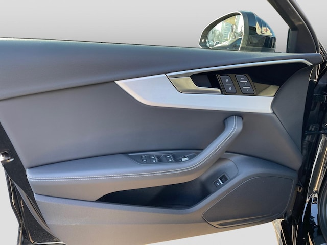 Audi A4 40 TFSI Avant S-Line S-Tronic