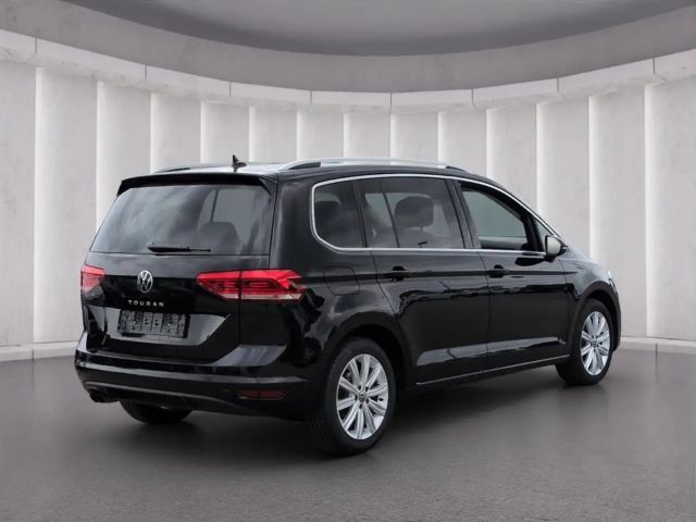 Volkswagen Touran DSG Highline