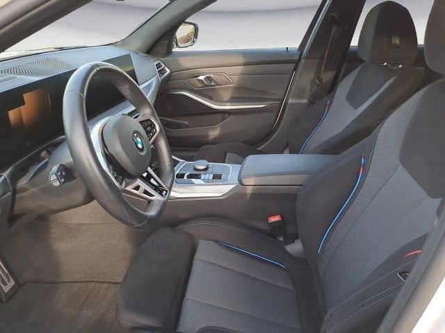 BMW 320 320d M-Sport Touring xDrive