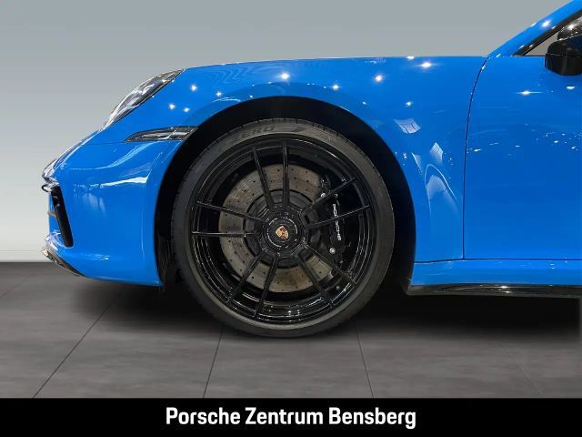 Porsche 992 4 Carrera Coupé GTS