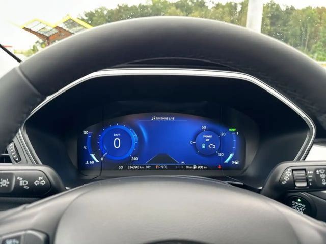 Ford Kuga Plug in Hybrid Titanium