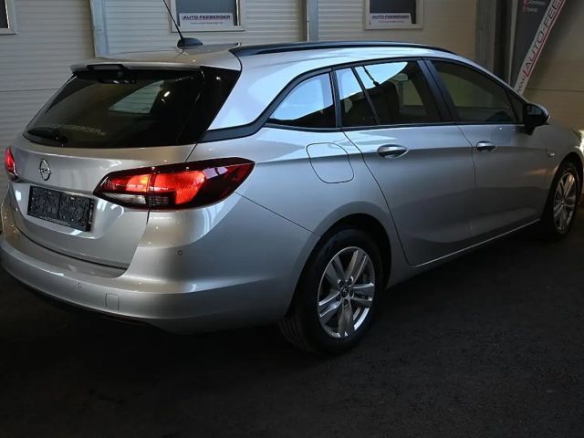 Opel Astra Sports Tourer