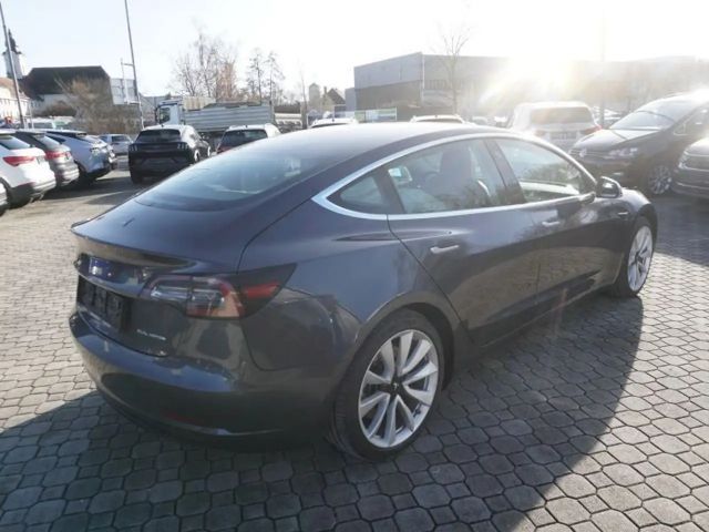 Tesla Model 3 AWD Long Range