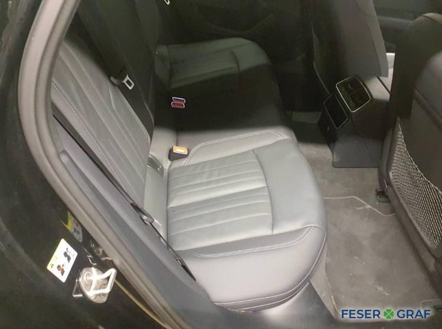 Audi A6 45 TFSI Avant Quattro S-Tronic