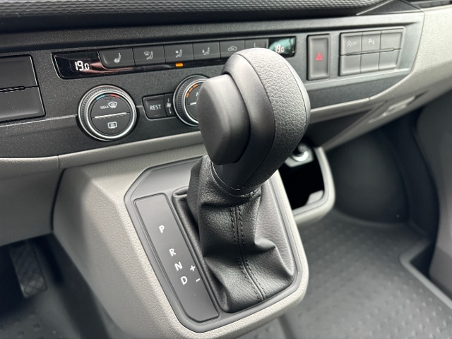 Volkswagen Caravelle 2.0 TDI DSG T6