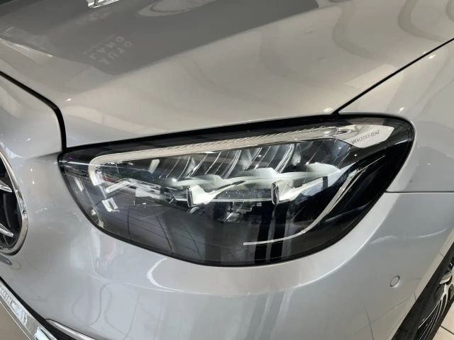 Mercedes-Benz E 220 E 220 d Estate