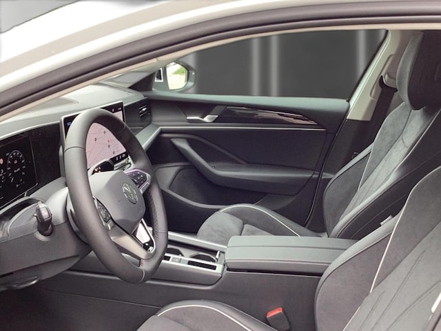 Volkswagen Passat 1.5 eTSI Business DSG Variant