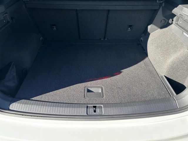 Volkswagen Tiguan 4Motion DSG R-Line