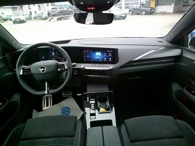 Opel Astra GS-Line Grand Sport Turbo