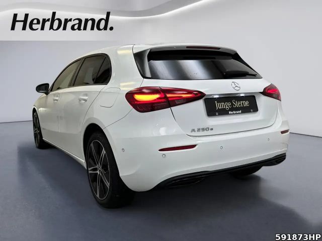 Mercedes-Benz A 250 Progressive