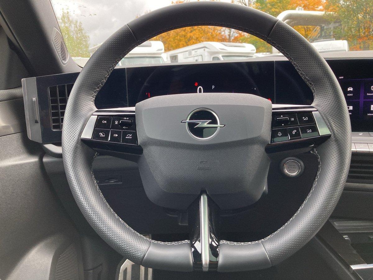 Opel Astra 1.2 Turbo Sports Tourer Ultimate