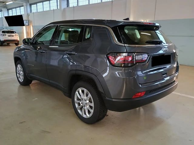 Jeep Compass Hybrid Summit