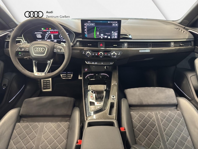 Audi RS4 Avant Quattro