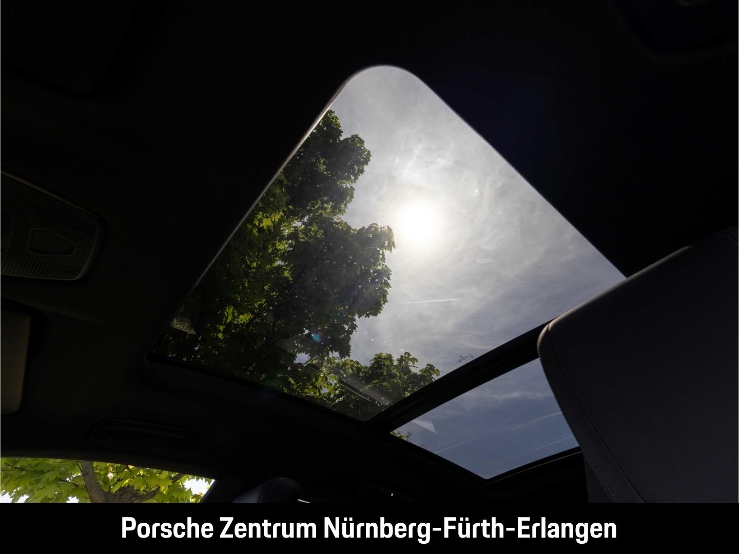 Porsche Macan BOSE Panoramadach Luftfederung Lenkradheiz