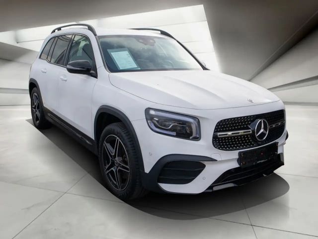 Mercedes-Benz GLB 250 AMG Line