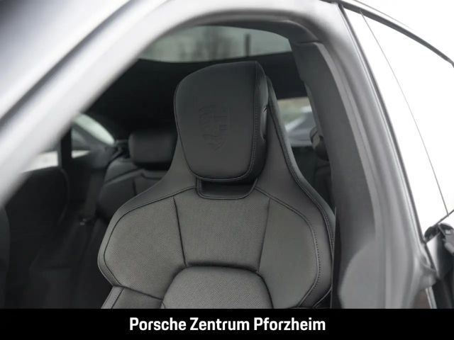 Porsche Taycan Black Edition Sport Turismo